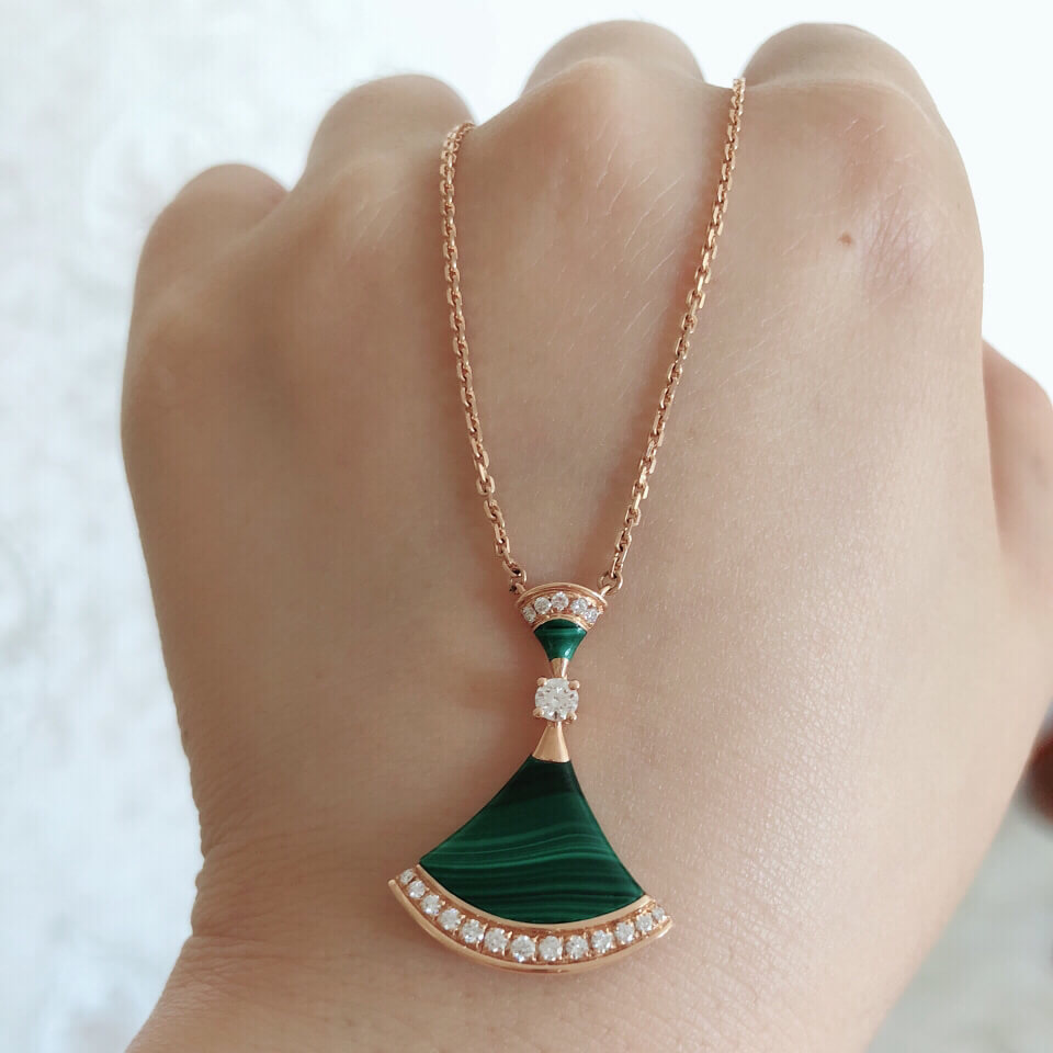 bvlgari jade necklace