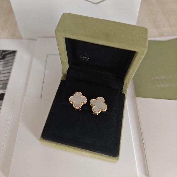 replica van cleef Alhambra earring