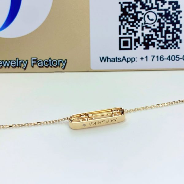 18K Gold Baby Move Diamond Necklace Dupe