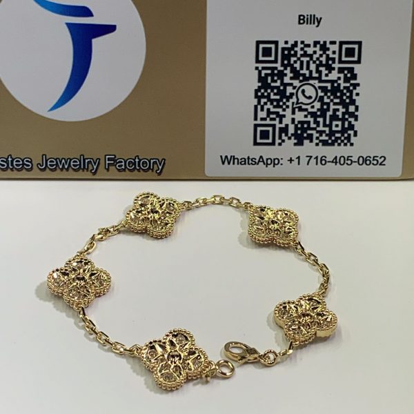 18K Yellow Gold Alhambra Bracelet 5 Motifs With Diamond