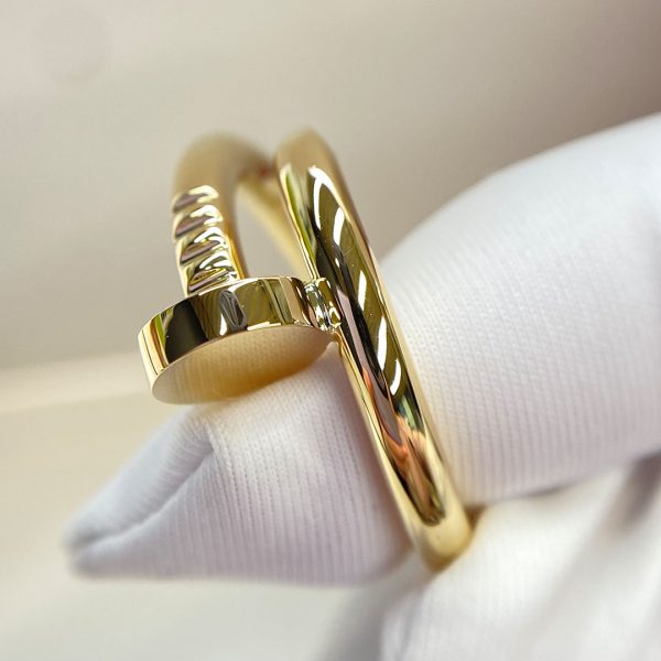 Nail ring cartier dupe